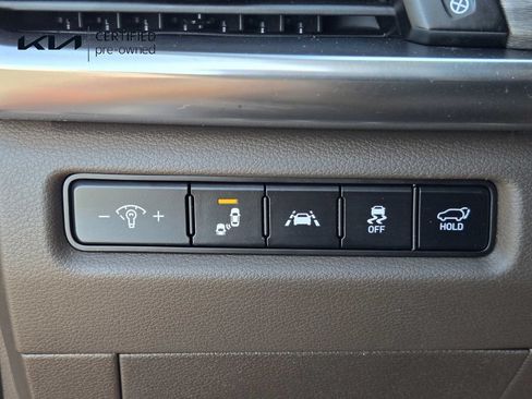 Used 2022 Kia Telluride SX w/ Towing Package FWD image 26