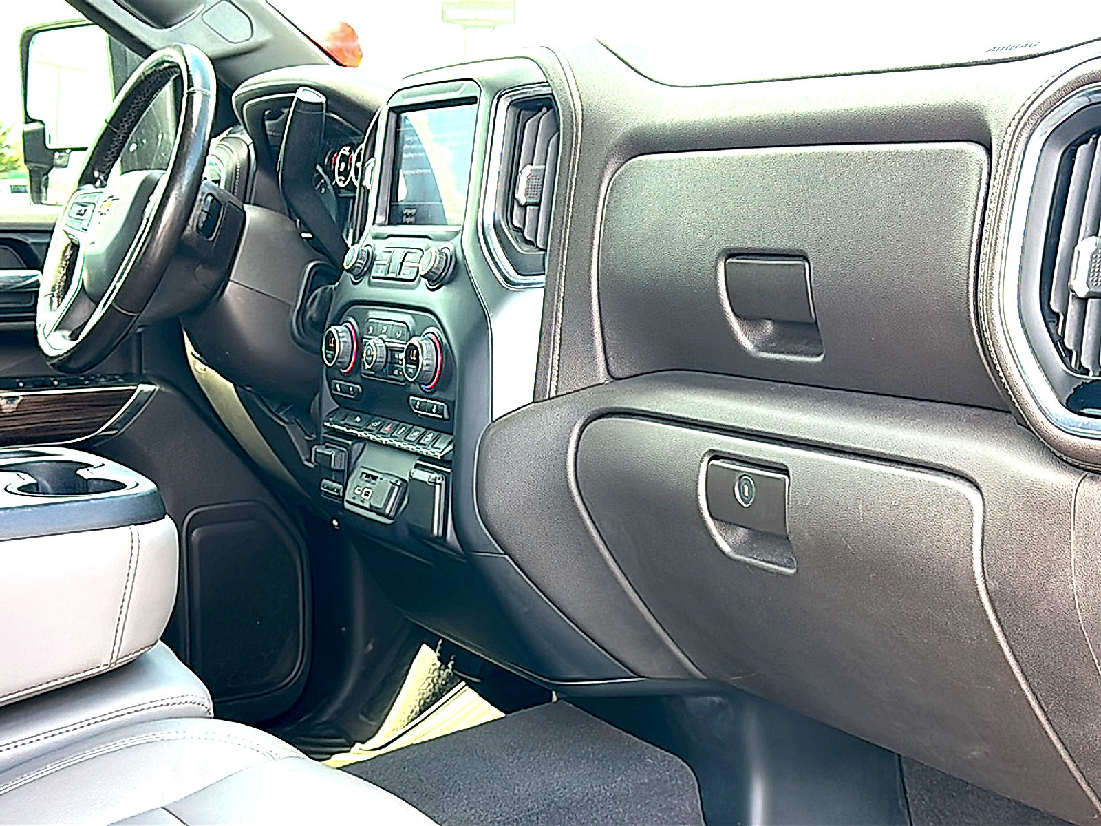 Used 2020 Chevrolet Silverado 2500 LT w/ All Star Edition AWD/4WD image 23