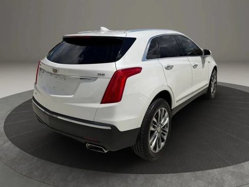 Used 2017 Cadillac XT5 Premium Luxury AWD/4WD image 8