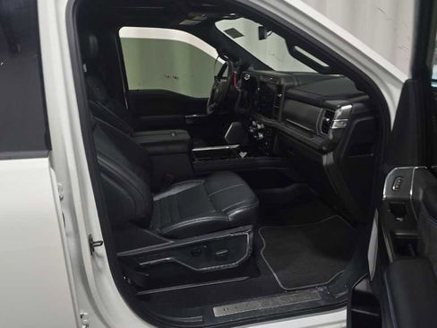Used 2025 Ford F250 Platinum w/ Snow Plow Prep Package AWD/4WD image 8