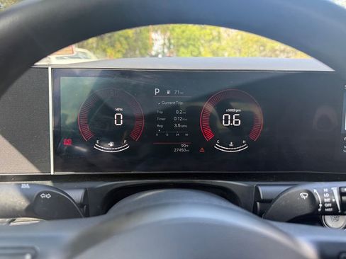 Used 2025 Hyundai Santa Cruz SE FWD image 19