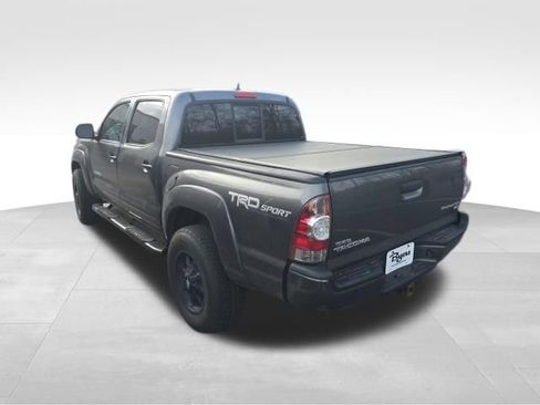 Used 2014 Toyota Tacoma PreRunner w/ TRD Sport Package image 3