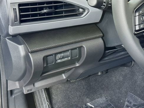 New 2026 Subaru Crosstrek 2.5i Limited AWD/4WD image 10