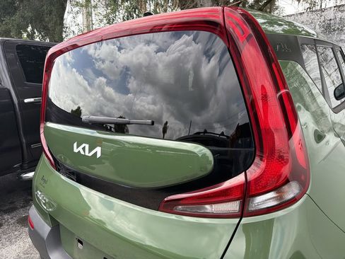 Certified 2022 Kia Soul EX FWD image 9