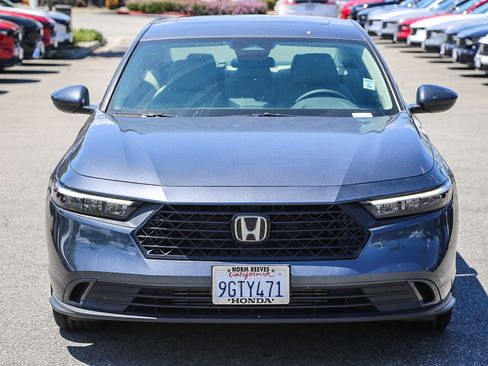 Used 2023 Honda Accord EX image 2