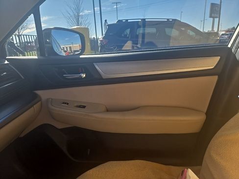 Used 2019 Subaru Outback 2.5i Premium w/ Protection Package #1 image 17