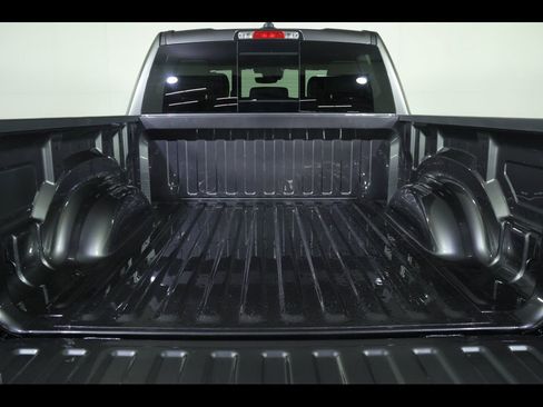 New 2026 RAM 1500 Laramie AWD/4WD image 19