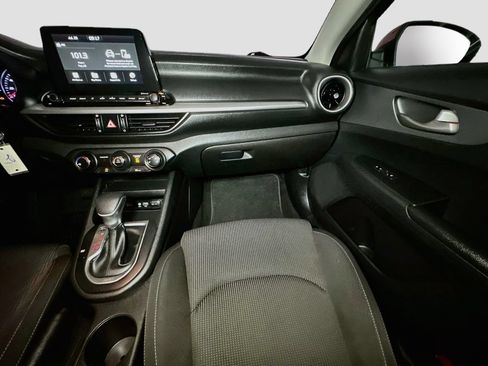 Used 2021 Kia Forte LXS FWD image 32