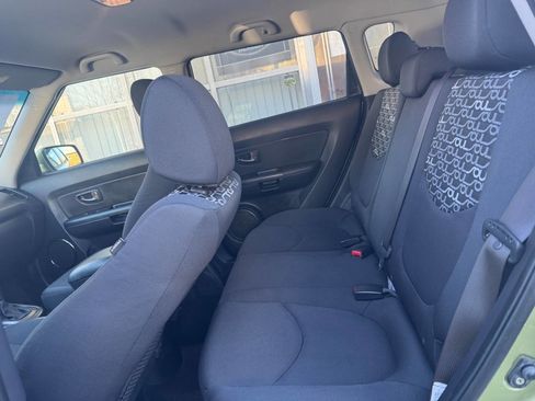 Used 2011 Kia Soul + w/ Audio Pkg image 14
