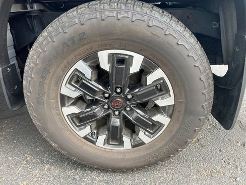 Certified 2024 Nissan Frontier PRO-4X w/ Pro Convenience Package AWD/4WD image 6