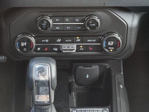 New 2026 Ford Bronco Outer Banks AWD/4WD image 15