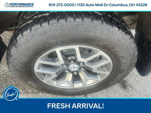 Used 2021 GMC Canyon AT4 w/ Driver Alert Package AWD/4WD image 11