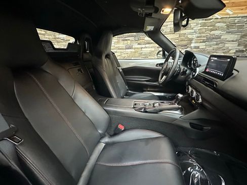 Used 2018 MAZDA MX-5 Miata Grand Touring image 24
