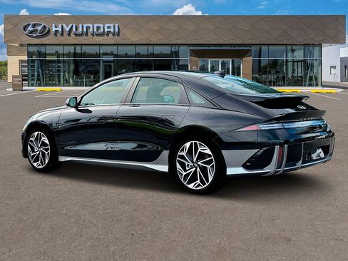New 2025 Hyundai Ioniq 6 SEL AWD/4WD image 4