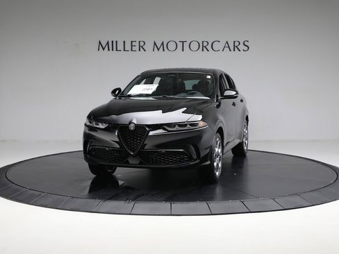 Used 2024 Alfa Romeo Tonale Veloce AWD/4WD image 3