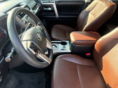 Used 2016 Toyota 4Runner Limited AWD/4WD image 19