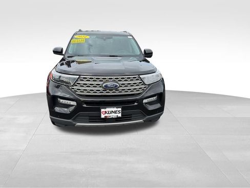 Used 2024 Ford Explorer Limited AWD/4WD image 4