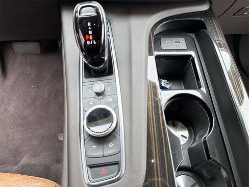 Certified 2024 Cadillac Escalade Sport w/ LPO, ONYX Package image 35