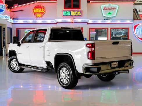 Used 2026 Chevrolet Silverado 2500 LT AWD/4WD image 4