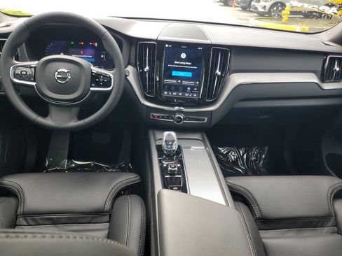 Certified 2024 Volvo XC60 T8 Ultimate w/ Protection Package AWD/4WD image 13