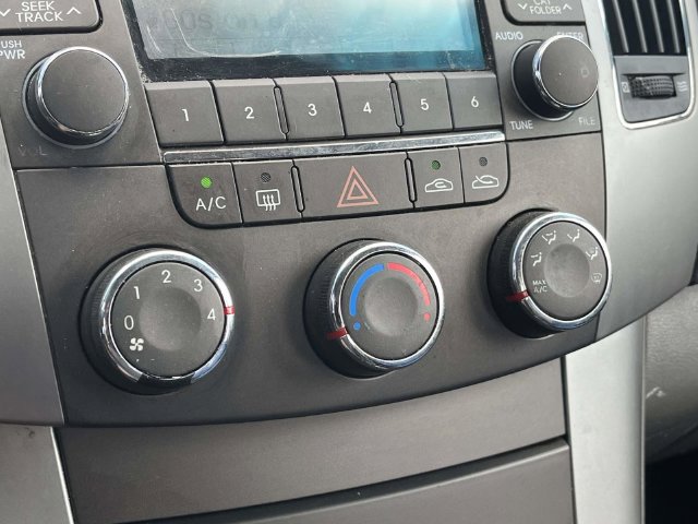 Used 2010 Hyundai Sonata GLS FWD image 28