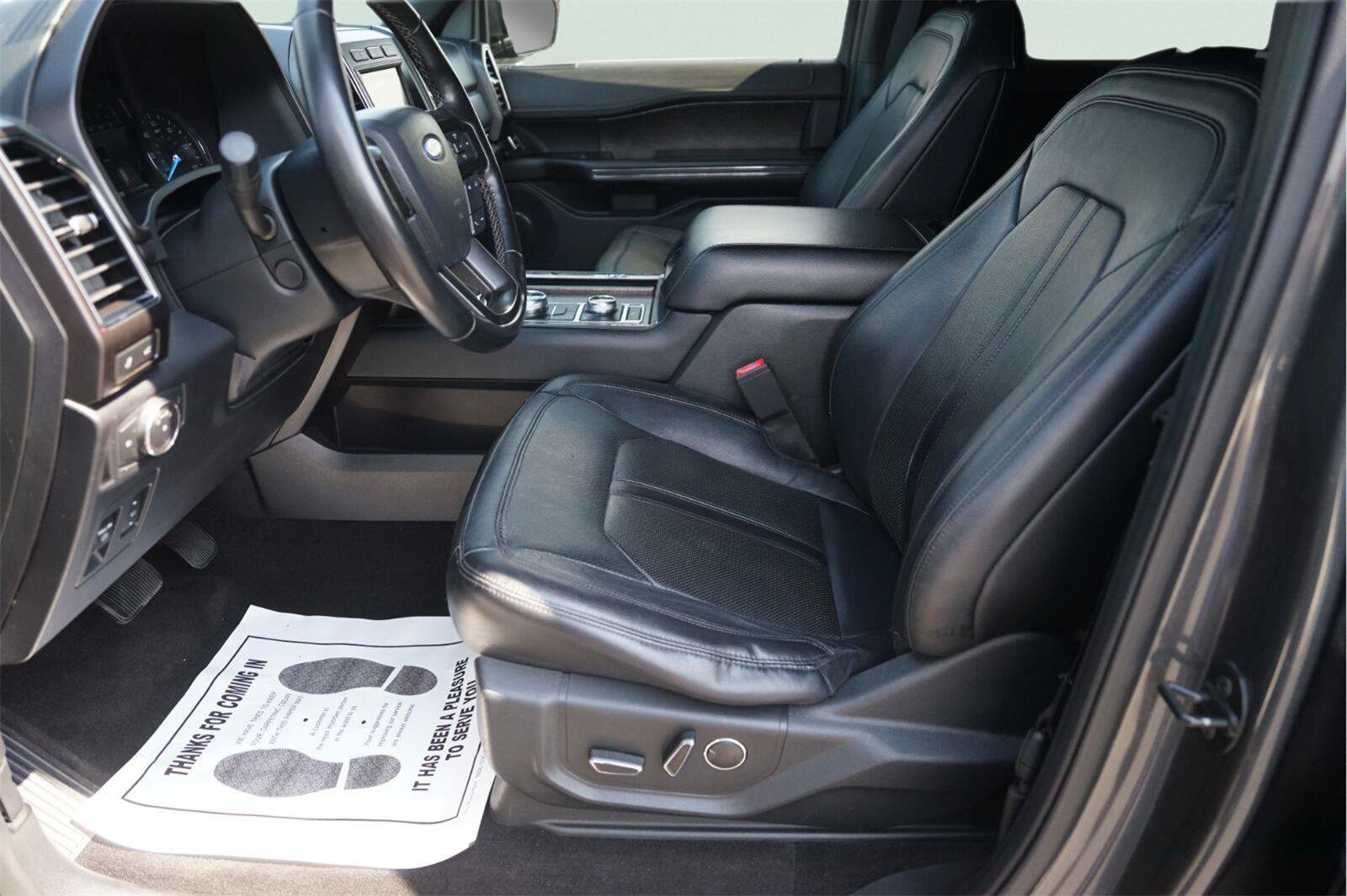 Used 2019 Ford Expedition Max Limited w/ Equipment Group 301A AWD/4WD image 9