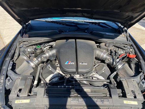 Used 2006 BMW M6 Coupe image 7