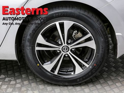 Used 2022 Nissan Sentra SV w/ Electronics Package image 8