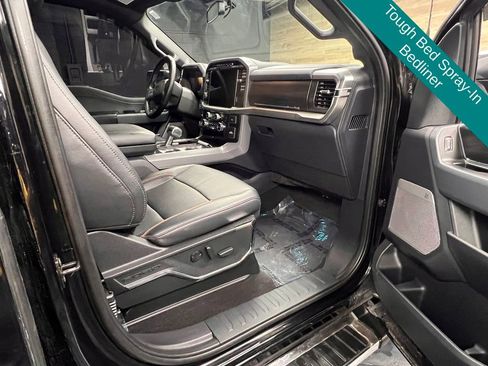 Used 2024 Ford F150 Lariat w/ FX4 Off-Road Package image 8