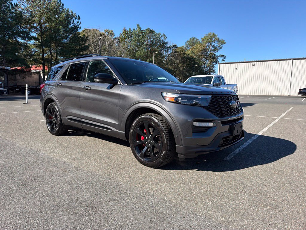 Used 2020 Ford Explorer ST w/ ST Street Pack AWD/4WD image 4