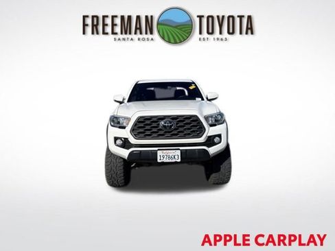 Used 2022 Toyota Tacoma SR image 2