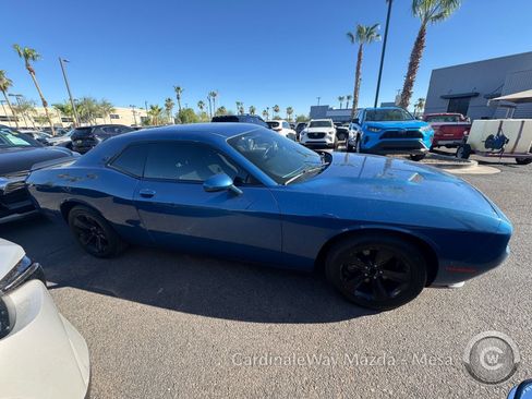 Used 2020 Dodge Challenger SXT w/ Blacktop Package RWD image 3