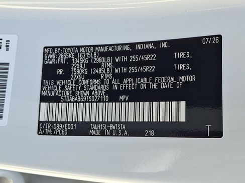 New 2026 Lexus TX 500h AWD image 16