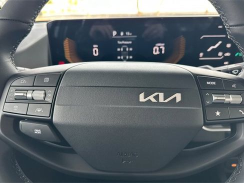 New 2026 Kia K4 EX image 26