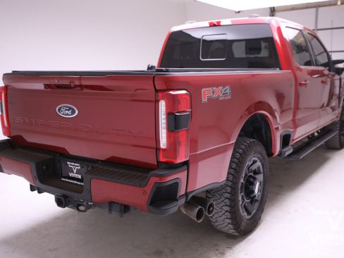 Used 2023 Ford F250 Lariat w/ Lariat Ultimate Package image 5