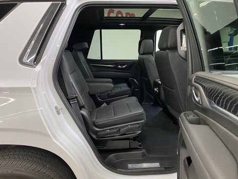 Used 2021 GMC Yukon Denali w/ Denali Premium Package image 14
