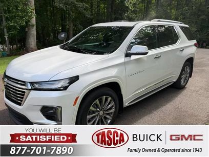 Used 2023 Chevrolet Traverse Premier