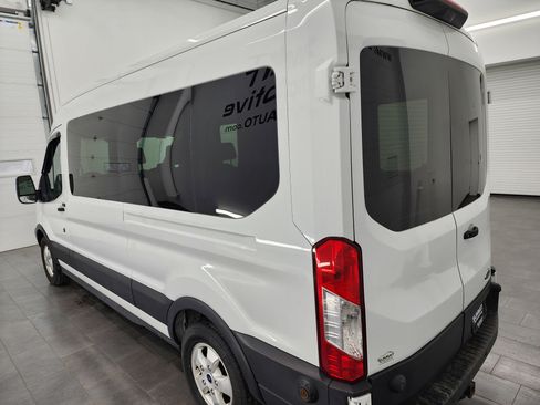 Used 2019 Ford Transit 350 XLT image 5