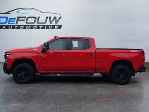 Used 2022 Chevrolet Silverado 1500 LT Trail Boss w/ Convenience Package II image 6