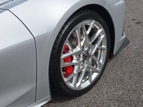 Used 2026 Chevrolet Corvette Stingray Premium Conv w/ Z51 Performance Package RWD image 12