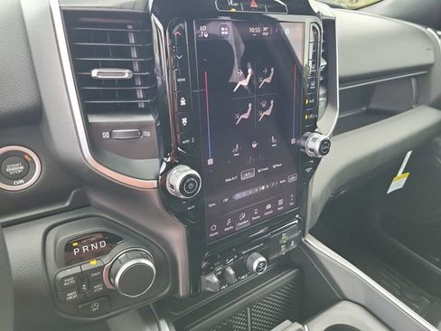New 2026 RAM 1500 4x4 Crew Cab image 16