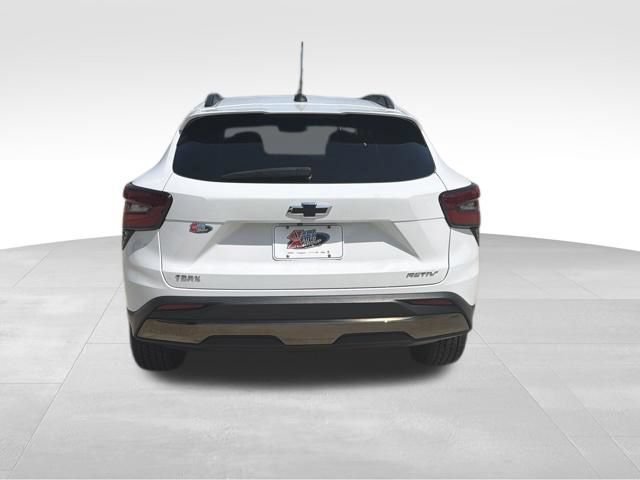 Certified 2024 Chevrolet Trax ACTIV w/ Driver Confidence Package FWD image 4
