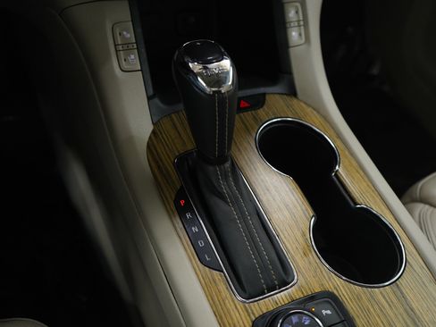 Used 2018 GMC Acadia Denali w/ Technology Package image 24