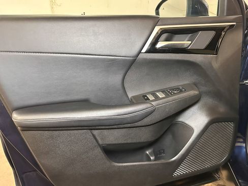Used 2024 Mitsubishi Outlander SE AWD/4WD image 25