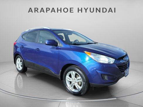 Used 2011 Hyundai Tucson GLS image 12