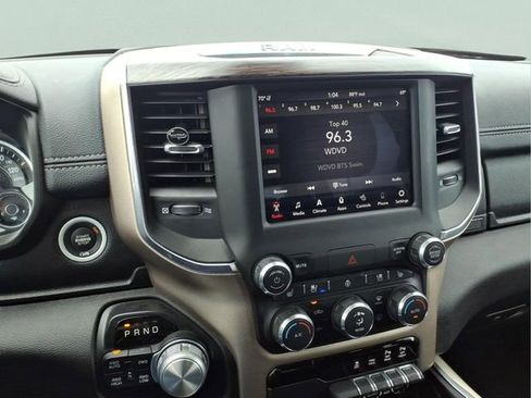 Used 2019 RAM 1500 Laramie AWD/4WD image 19