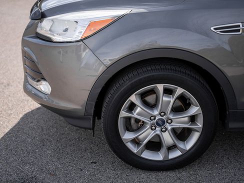 Used 2014 Ford Escape Titanium image 9
