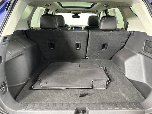 Used 2023 GMC Terrain Denali w/ Denali Premium Package image 26