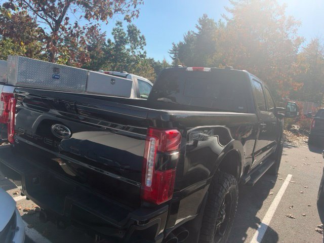 Used 2024 Ford F350 Lariat w/ Lariat Ultimate Package AWD/4WD image 4