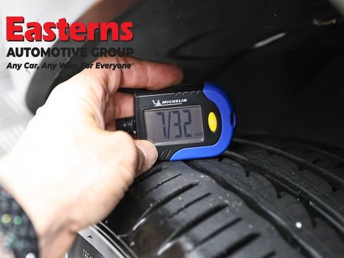 Used 2023 Jeep Renegade Limited AWD/4WD image 29